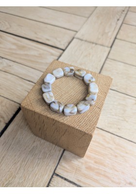 Bracelet DEBORAH beige 12€
